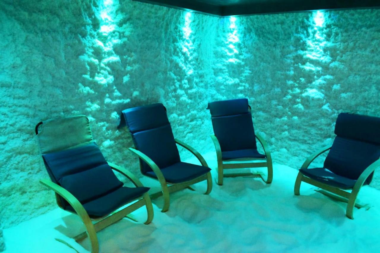 Brilliant Hotel & Spa Golem  Eksteriør billede